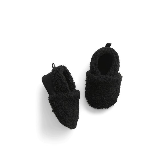 Baby Gap Booties Other - Baby Gap Sherpa Booties - NWT